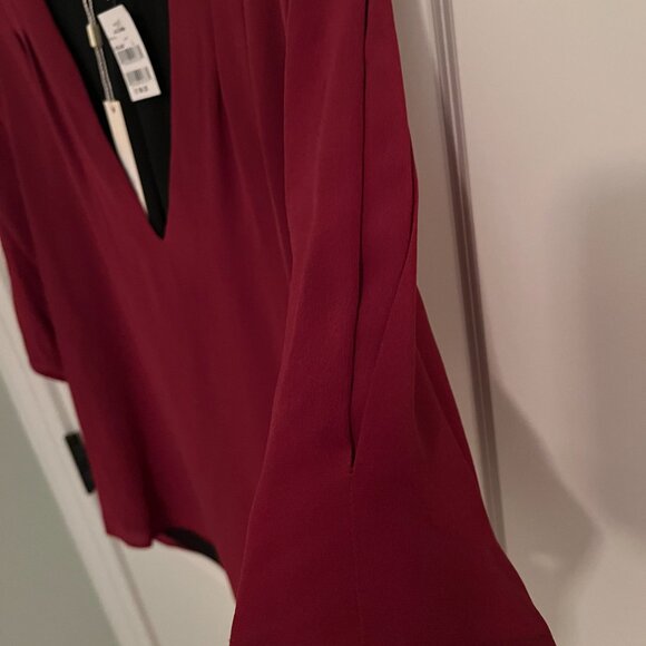 Lavendar Brown Red Silk V Neck Shirt - Picture 4 of 5